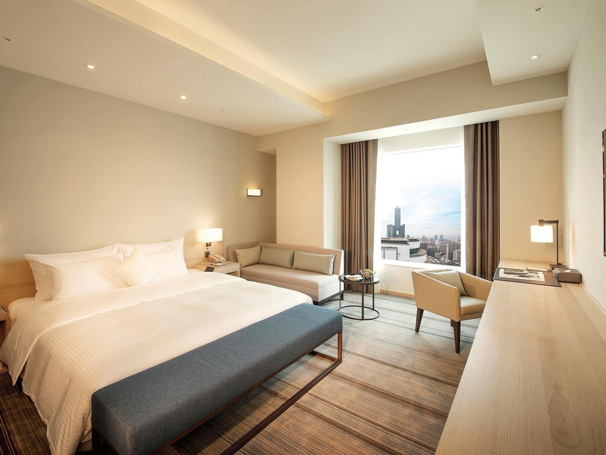 โฮเต็ล คอซซี่ จงชาน เกาซุง Hotel เกาสง ภายนอก รูปภาพ