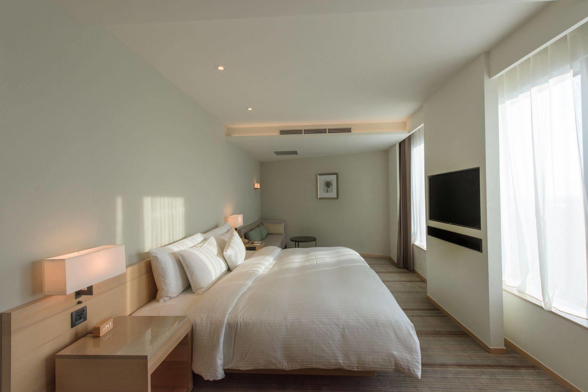 โฮเต็ล คอซซี่ จงชาน เกาซุง Hotel เกาสง ภายนอก รูปภาพ